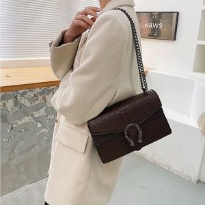 Women's Luxury PU Leather Handbag Novelty Crossbody Bag. colors, red, black,